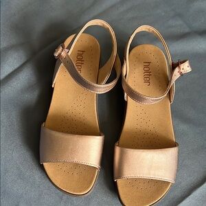Hotter Tan Sandals Minimalist Design Comfort